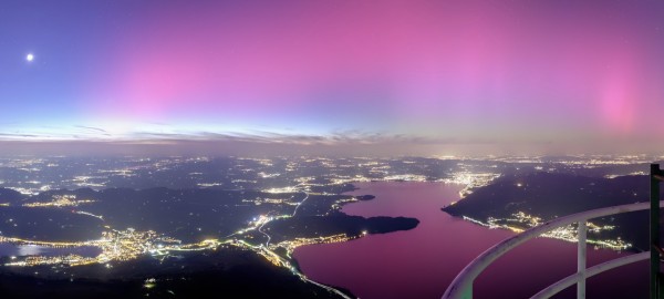 Polarlichter 🤩 über der Schweiz 

(Bild von der Roundshot-Webcam auf der Rigi, 10.05.2024, 22.40 Uhr)