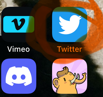 screenshot of social media apps where Twitter is still the blue and white bird