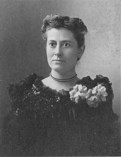 Williamina Paton Stevens Fleming (1857-1911), circa 1890s. (Courtesy Curator of Astronomical Photographs at Harvard College Observatory.)

Unknown author - http://www.cfa.harvard.edu/lib/online/almanac/0300c.htm