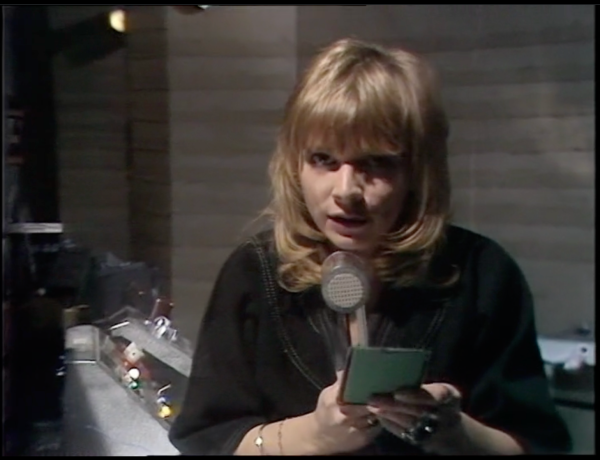 Jo Grant talks into a 'microphone' in Doctor Who, Frontier in Space, episode 6, 1973.