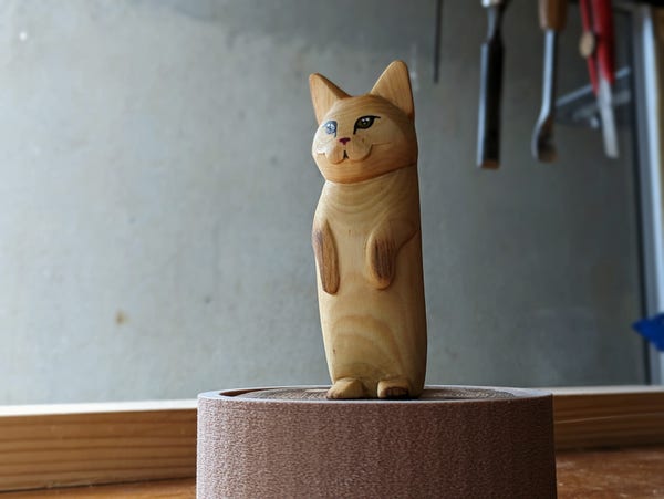Woodcarved standing cat 
