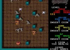 screenshot of gauntlet arcade game, a top down grid with enemies to avoid and treasure to collect