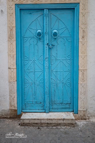 Blue door in Qayrawan (Tunisia 🇹🇳)
#leicacamera #satDoorDay #tunisia