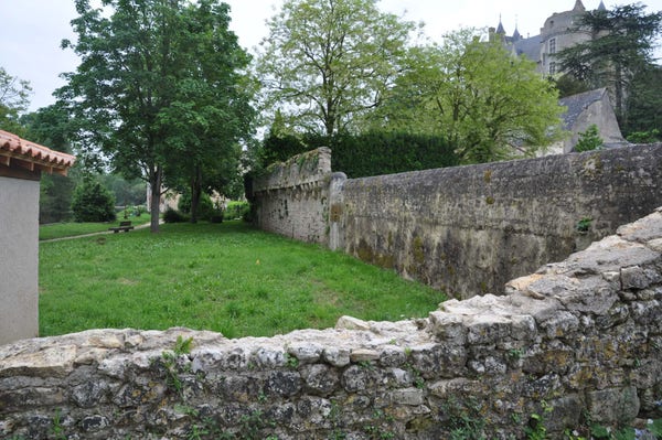Le mur de clôture de la vieille ville.