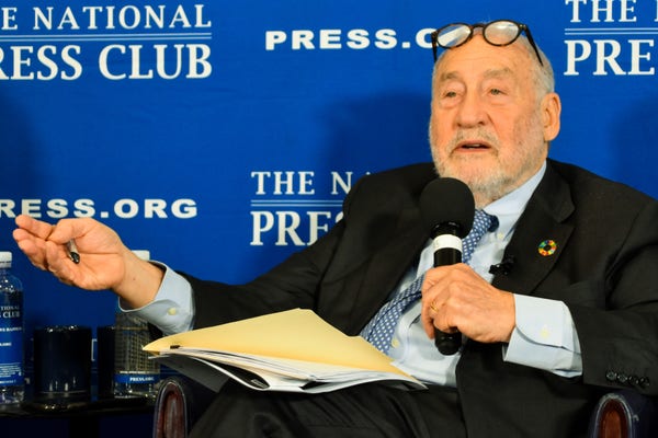 Joseph Stigliz at National Press Club, 17 Apr. 2024