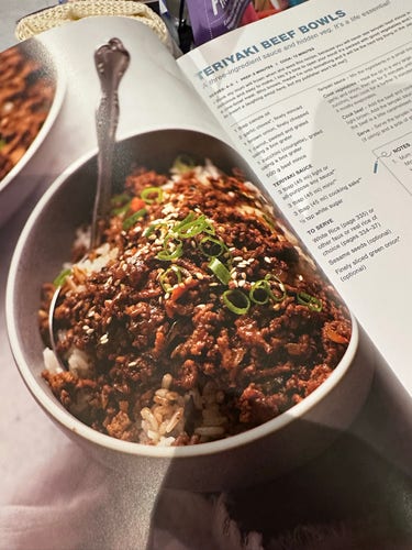 The picture of the teriyaki beef bowl from the recipe book 