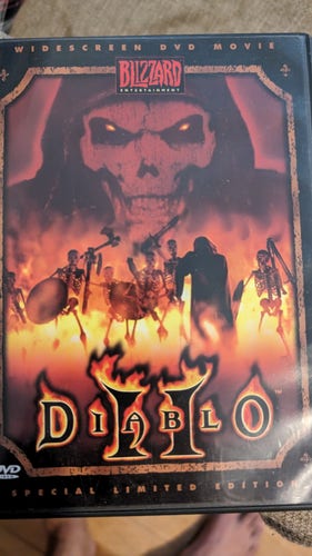 Diablo 2 cinematics DVD from the collector's edition. Cover .