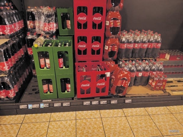 Coca-Cola in Mehrwegglasflaschen bei Lidl in Österreich
