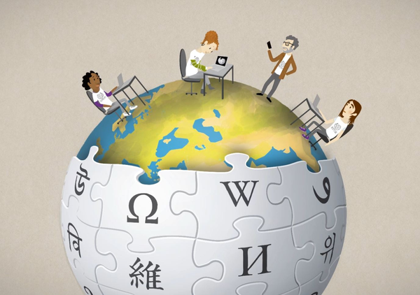 Dessin représentant une partie du globe de Wikipédia en bas et la planète Terre incrustée à l'intérieur au-dessus. Des personnes travaillent sur leur ordinateurs aux projets.