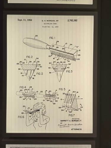 A design patent for decurling irons